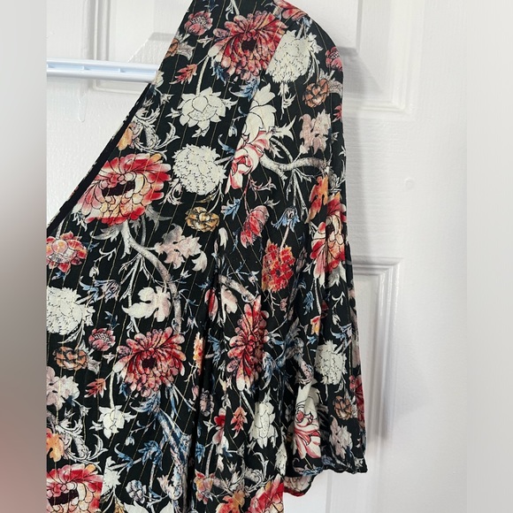 ZARA Floral Dress (Size XS) - Picture 5 of 9